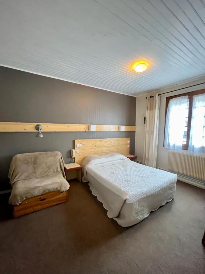 Hotel Le Coq D'Or Лез-Англь Экстерьер фото